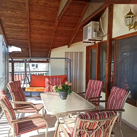 Апартаменты Sea View Loft Неа-Миханиона