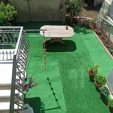 Sea View Loft Неа-Миханиона